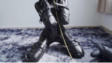 新人 × 素人 コスプレ女子の趣味はペット？
